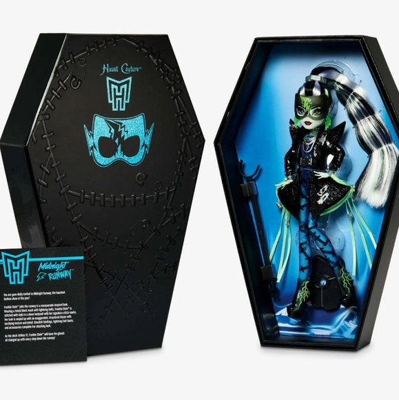 NEW Monster High Haunt Couture Midnight Runway Frankie Stein Doll - Picture 2 of 16